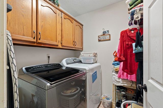 8910 E CARROLLWOOD LN, Memphis, TN 38016