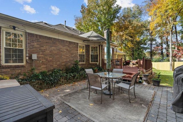 8910 E CARROLLWOOD LN, Memphis, TN 38016