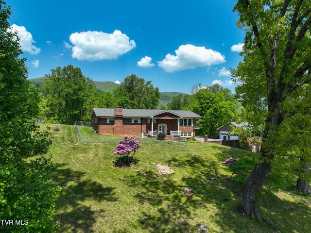 161 Judge Ben Allen Road, Elizabethton, TN 37643