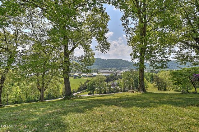 161 Judge Ben Allen Road, Elizabethton, TN 37643