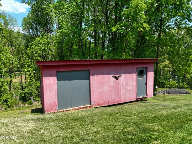 161 Judge Ben Allen Road, Elizabethton, TN 37643