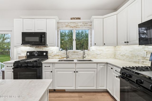 1688 New Hampshire Avenue, Toms River, NJ 08755