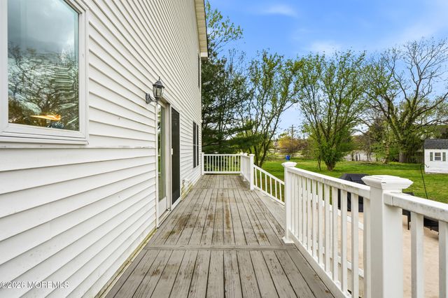 1688 New Hampshire Avenue, Toms River, NJ 08755