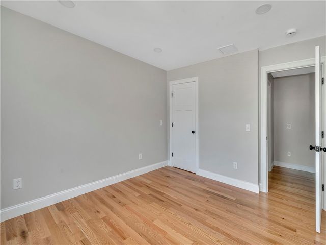 256 Point Avenue, Warwick, RI 02889