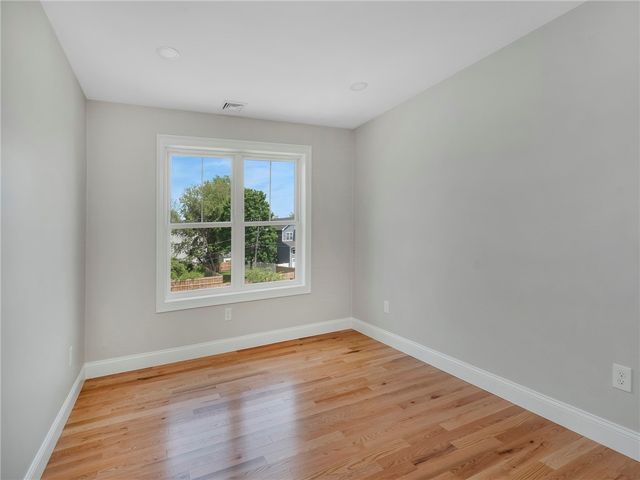 256 Point Avenue, Warwick, RI 02889