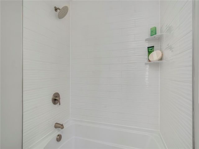 256 Point Avenue, Warwick, RI 02889
