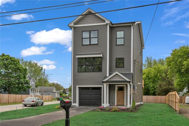 256 Point Avenue, Warwick, RI 02889