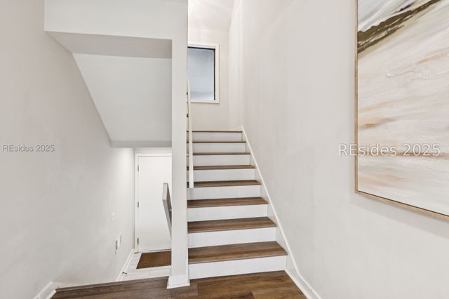 59 Carnoustie Rd Apt 241, Hilton Head Island, SC 29928