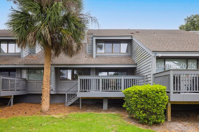 59 Carnoustie Rd Apt 241, Hilton Head Island, SC 29928