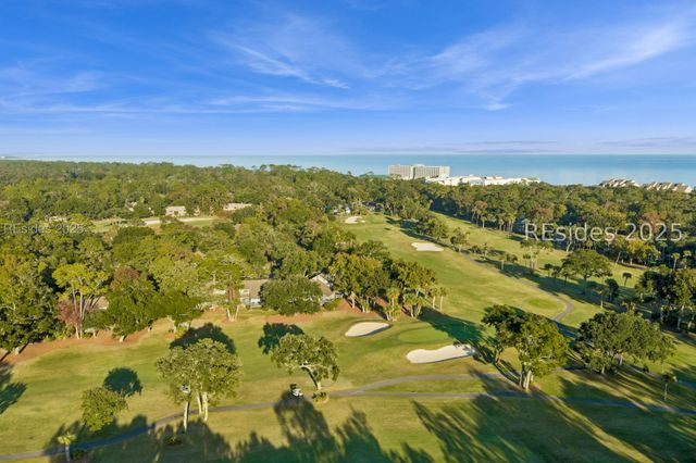 59 Carnoustie Rd Apt 241, Hilton Head Island, SC 29928