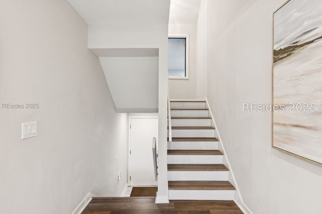 59 Carnoustie Rd Apt 241, Hilton Head Island, SC 29928