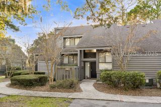 59 Carnoustie Rd Apt 241, Hilton Head Island, SC 29928