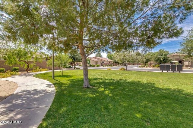 2497 E ARIS Drive, Gilbert, AZ 85298