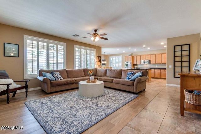 2497 E ARIS Drive, Gilbert, AZ 85298