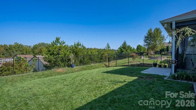 6249 Raven Rock Drive, Denver, NC 28037
