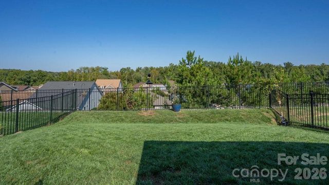 6249 Raven Rock Drive, Denver, NC 28037