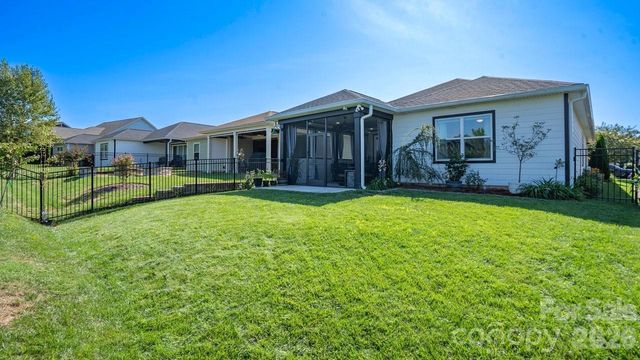 6249 Raven Rock Drive, Denver, NC 28037