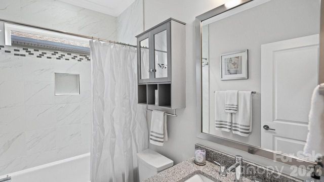 6249 Raven Rock Drive, Denver, NC 28037