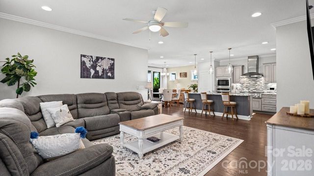 6249 Raven Rock Drive, Denver, NC 28037