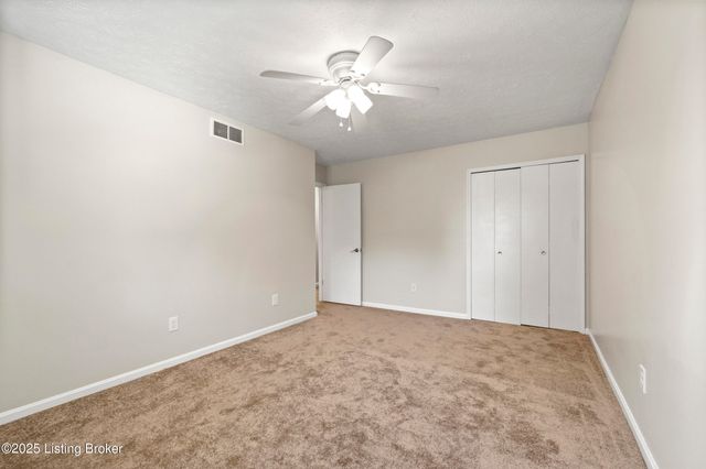 10707 National Turnpike, Louisville, KY 40118