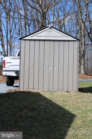 117 BASIN HILL RD, Duncannon, PA 17020