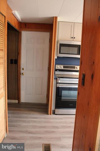 117 BASIN HILL RD, Duncannon, PA 17020