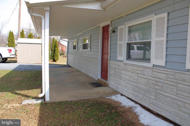 117 BASIN HILL RD, Duncannon, PA 17020