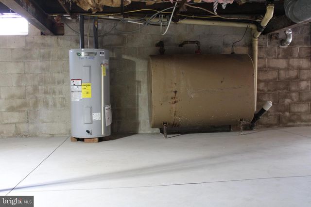 117 BASIN HILL RD, Duncannon, PA 17020