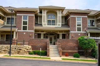 9002 Hawks Reserve Lane #201, Verona, WI 53593