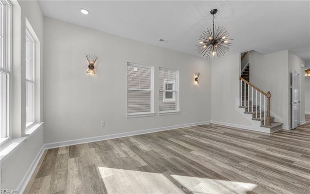 1323 29th ST, Newport News, VA 23607