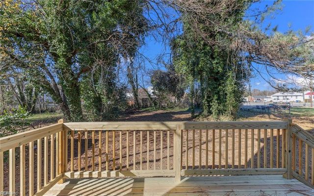 1323 29th ST, Newport News, VA 23607