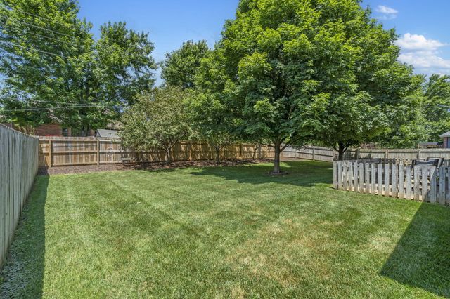 711 North Milton Drive, Nixa, MO 65714