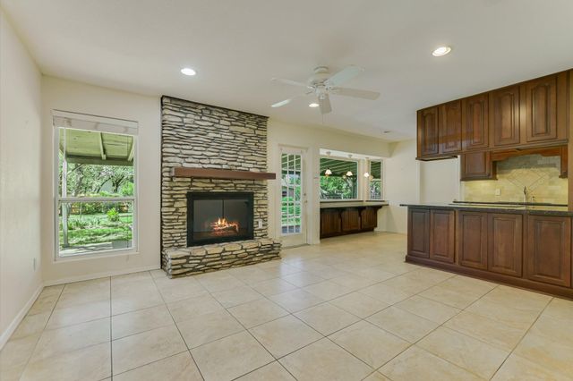 5803 Sierra Leon, Austin, TX 78759