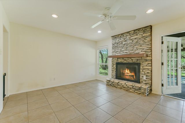 5803 Sierra Leon, Austin, TX 78759