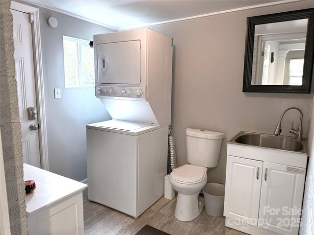 1421 W Horah Street, Salisbury, NC 28144