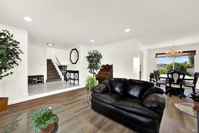 1305 Corcoran Ave, Vallejo, CA 94589
