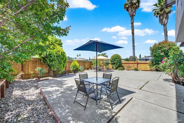 1305 Corcoran Ave, Vallejo, CA 94589