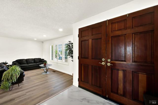 1305 Corcoran Ave, Vallejo, CA 94589