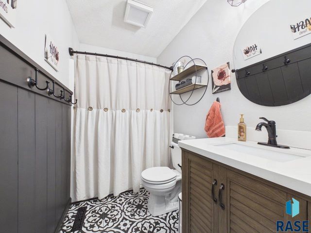 115 W Carroll St Street, Tea, SD 57064