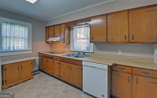403 North Avenue, Eastanollee, GA 30538