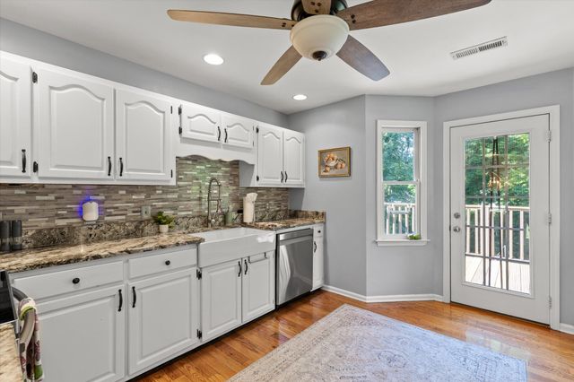 105 Creekside Drive, Dalton, GA 30720