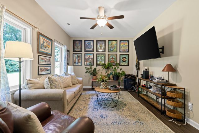 105 Creekside Drive, Dalton, GA 30720