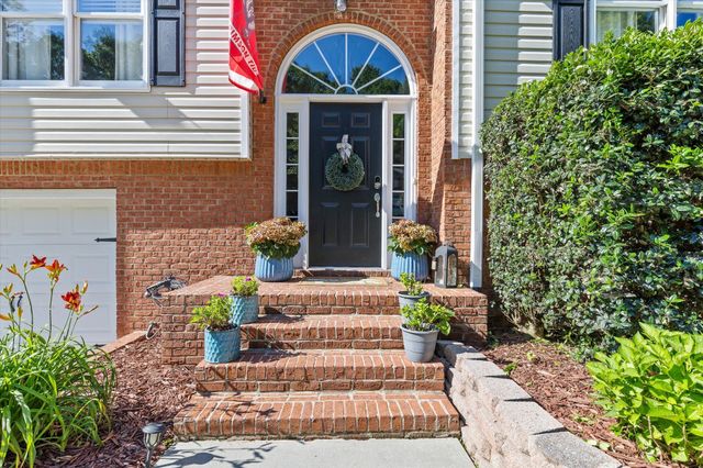 105 Creekside Drive, Dalton, GA 30720