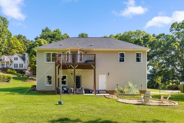 105 Creekside Drive, Dalton, GA 30720