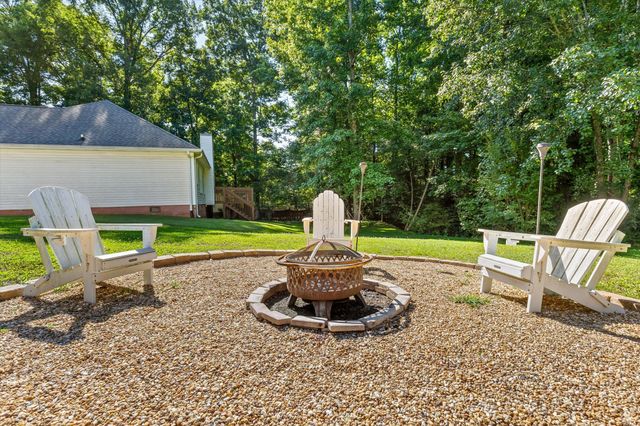 105 Creekside Drive, Dalton, GA 30720