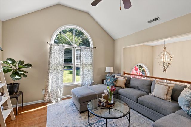 105 Creekside Drive, Dalton, GA 30720