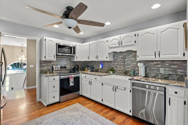 105 Creekside Drive, Dalton, GA 30720