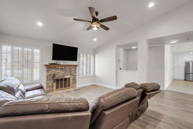 1435 Christina Dr, Tracy, CA 95376