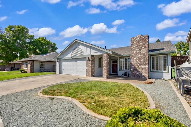 1435 Christina Dr, Tracy, CA 95376