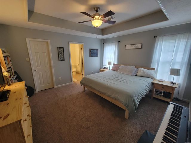 920 Crestliner Dr, Conway, AR 72034